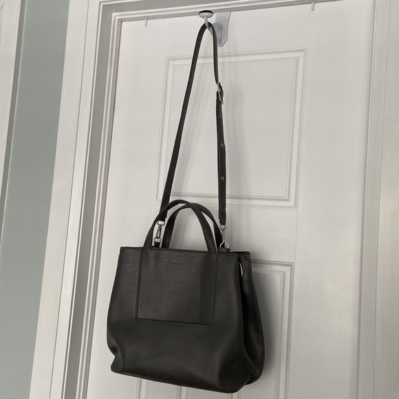 Matt & Nat Fleury - Picture 7 of 7